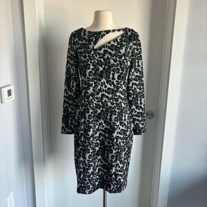 Kay Unger Size 10 Animal Print Dress with Chest Cutout
